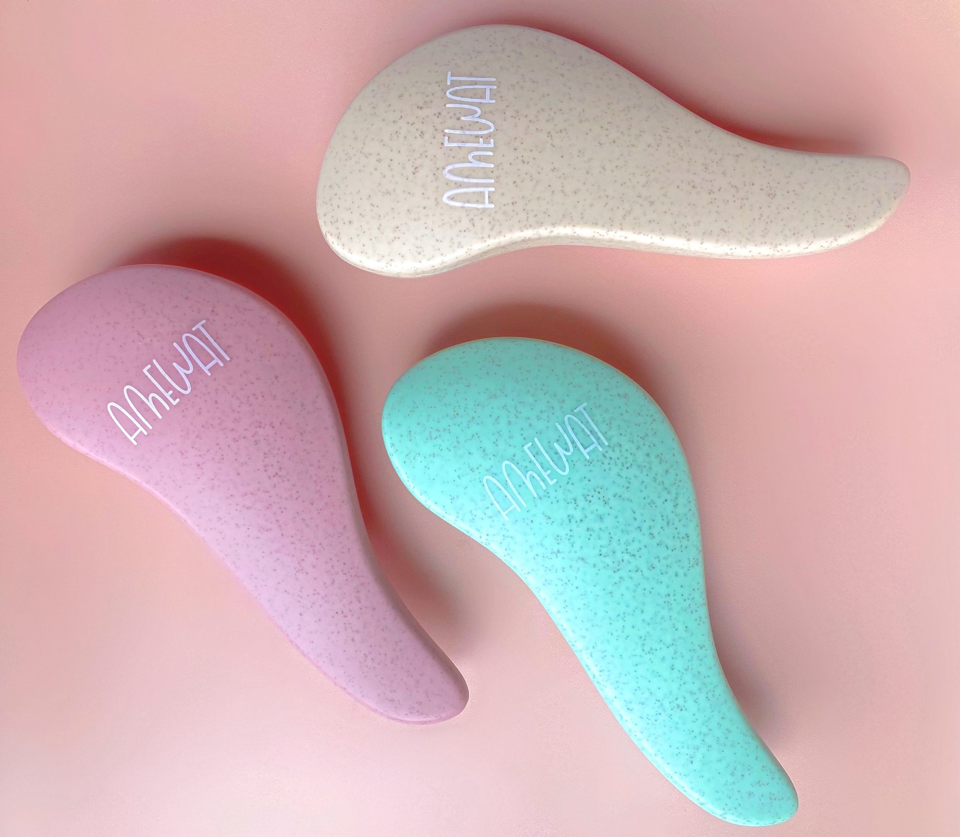 Facetune_17-05-2023-15-38-09.jpg